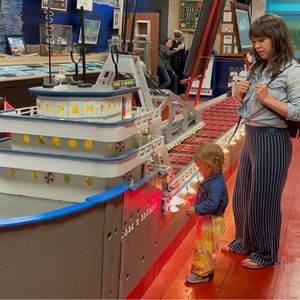 Nic & Zoe - Small Wide Leg Blue Striped Pants